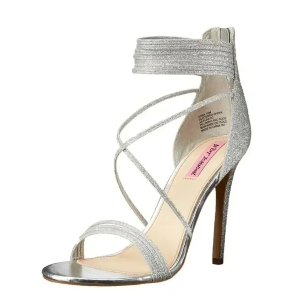 BLUE BY BETSEY JOHNSON WOMEN'S KORA DRESS SANDAL, Silver Glitter